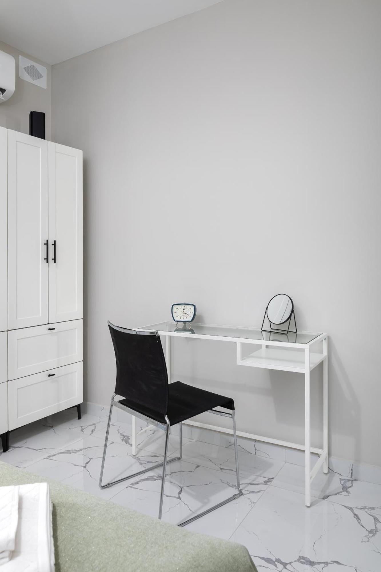 Modern 2Br Cosy Apartment With Large Terrace - Close To Manoel Island & Tigne Shopping Mall Sliema Exterior foto